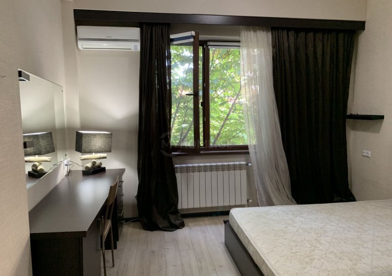 FOR RENT, Apartments, 3 rooms, Tbilisi, Old Tbilisi, Vera place.ge