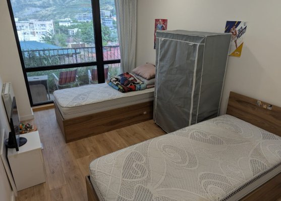 Urgently For sale 4-room apartment in Krtsanisi, in Tbilisi